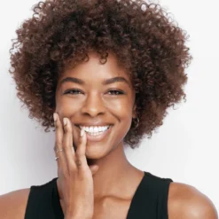 Olay Cleanse Refresh & Glow Reinigingstonic - Alle Huidtypes - Reinigt Verzacht En Bereidt De Huid Voor - 200ml -Zacht Huid Verkoop 1190x1200 3