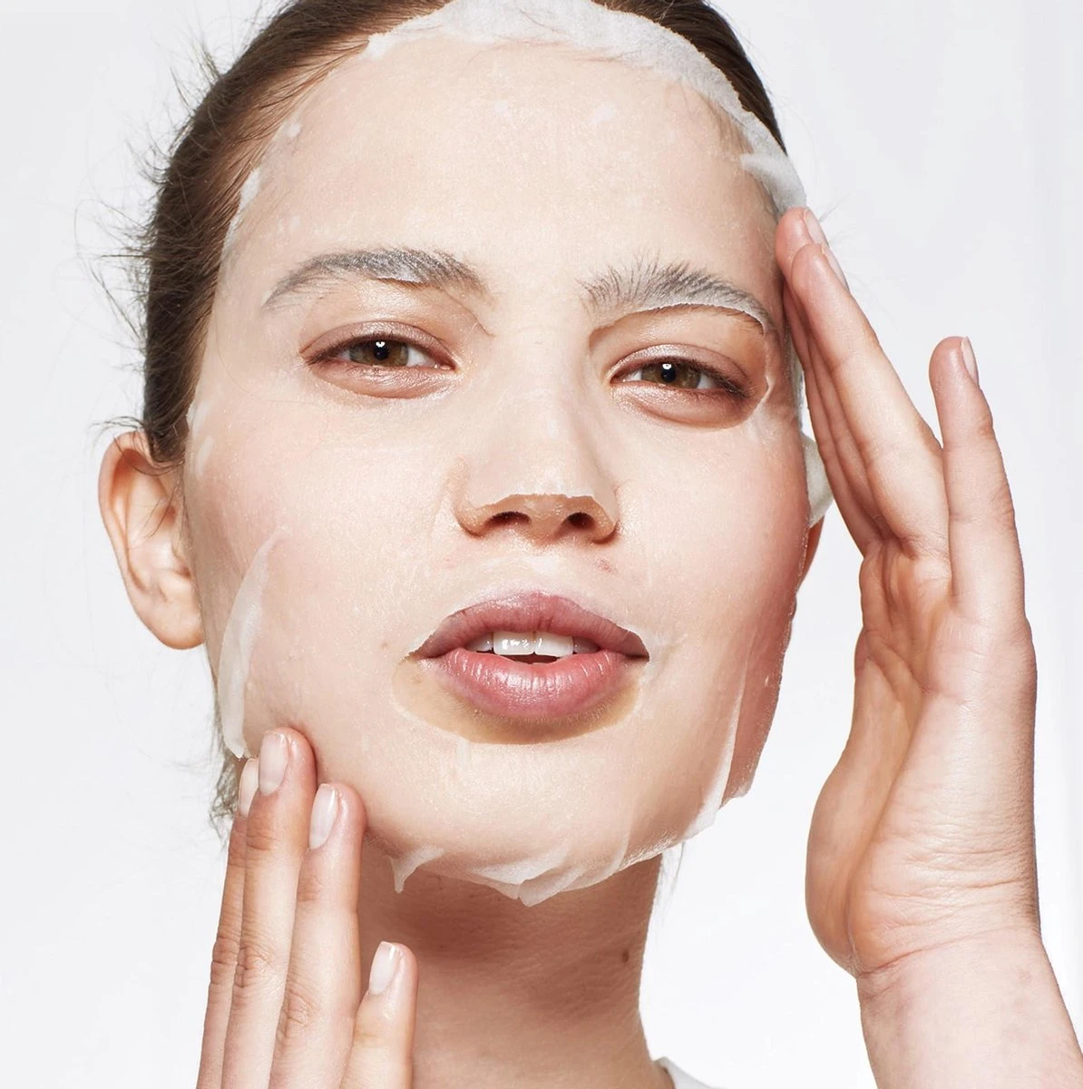 Garnier SkinActive Ampul Sheet Mask Met Boerenkool & Niacinamide - 5 Stuks 9 Garnier SkinActive Ampul Sheet Mask Met Boerenkool & Niacinamide - 5 Stuks - Afbeelding 9