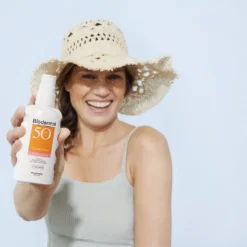 Biodermal Zonnebrand - Hydraplus - Zonnemelk - SPF 30 - 200ml 21 Biodermal Zonnebrand - Hydraplus - Zonnemelk - SPF 30 - 200ml -Zacht Huid Verkoop 1200x1001 2