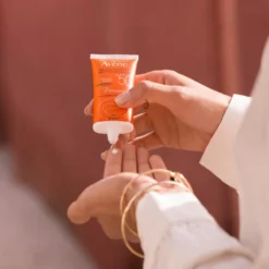 Avène Zonnebrandcrème Solaire Haute Sensitive Avene Spf 50+ - Zonnebrand - 30 Ml 15 Avène Zonnebrandcrème Solaire Haute Sensitive Avene Spf 50+ - Zonnebrand - 30 Ml -Zacht Huid Verkoop 1200x1200 333