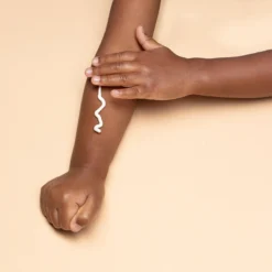 Naïf Zonnebrandcrème SPF30 – Baby En Kind - 100ml - Met Natuurlijke Ingrediënten 13 Naïf Zonnebrandcrème SPF30 – Baby En Kind - 100ml - Met Natuurlijke Ingrediënten -Zacht Huid Verkoop 1200x1200 350