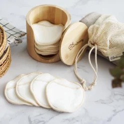16 Herbruikbare Wattenschijfjes + Bamboe Houder - 12x Dagelijks 4x Scrub 4 Laags - Wasbare Wattenschijfjes Makeup Pads Zero Waste 31 16 Herbruikbare Wattenschijfjes + Bamboe Houder - 12x Dagelijks 4x Scrub 4 Laags - Wasbare Wattenschijfjes Makeup Pads Zero Waste -Zacht Huid Verkoop 1200x1200 570