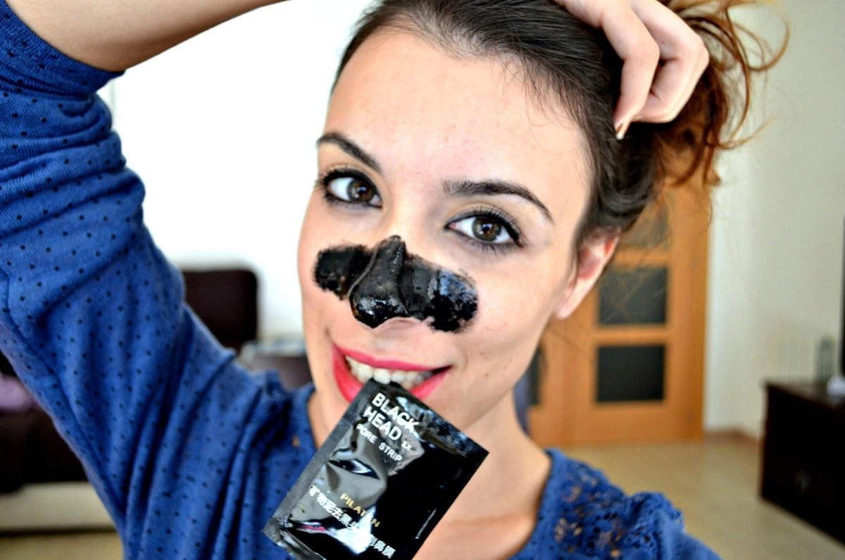 Blackhead Masker - 10 Stuks 3 Blackhead Masker - 10 Stuks - Afbeelding 3