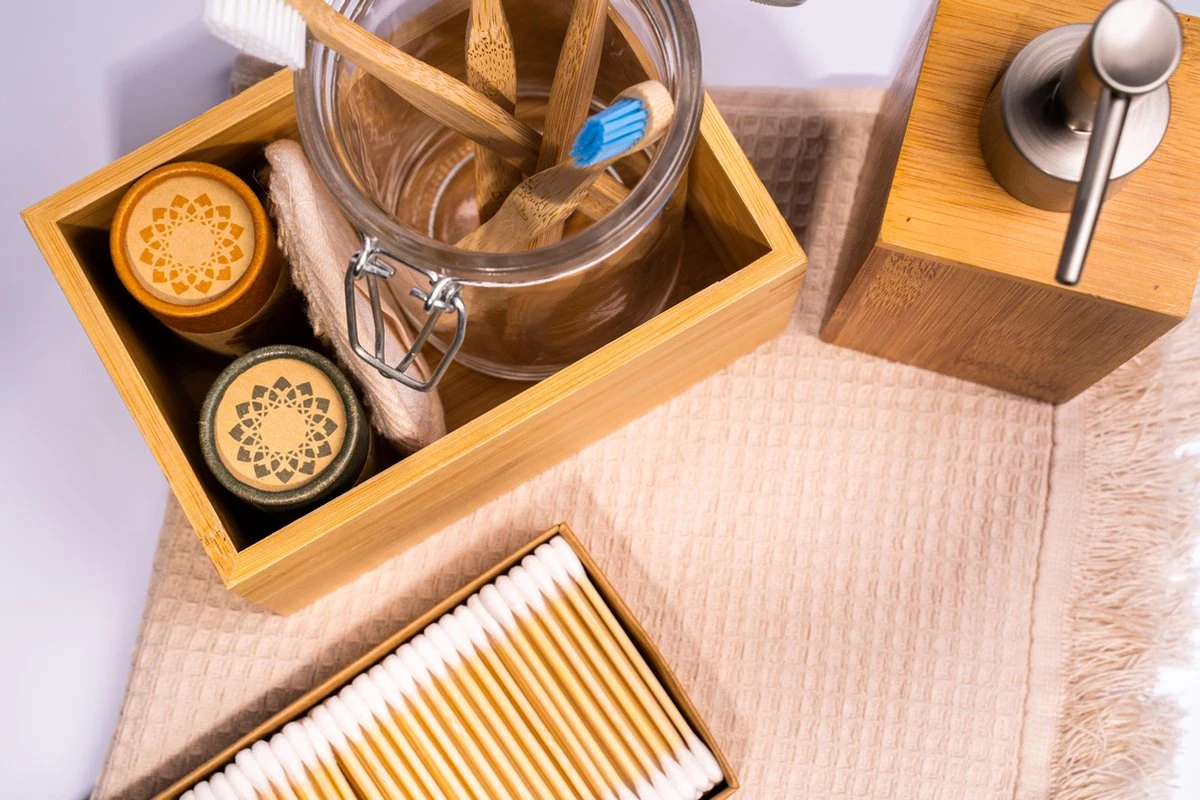 Natuurlijke Wattenstaafjes Van Bamboe En Katoen - Eco - 600 St - Bio Afbreekbaar - By Olive 4 Natuurlijke Wattenstaafjes Van Bamboe En Katoen - Eco - 600 St - Bio Afbreekbaar - By Olive - Afbeelding 4