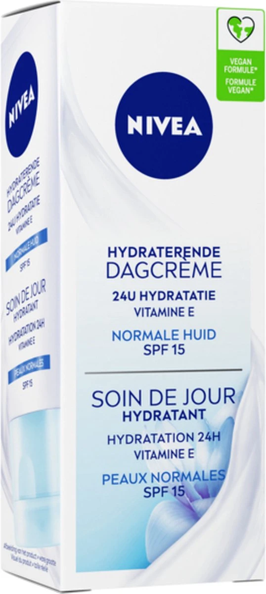 NIVEA Essentials Hydraterende Dagcrème - SPF 15 - 3 X 50ml 2 NIVEA Essentials Hydraterende Dagcrème - SPF 15 - 3 X 50ml - Afbeelding 2