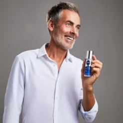 NIVEA MEN Hyaluron Hydraterende Anti-Age Gezichtsgel - 50ml 11 NIVEA MEN Hyaluron Hydraterende Anti-Age Gezichtsgel - 50ml -Zacht Huid Verkoop 800x1200 4