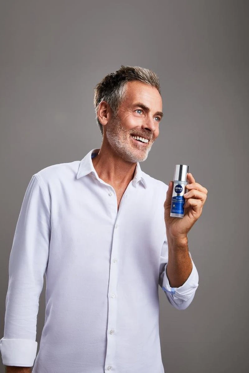 NIVEA MEN Hyaluron Hydraterende Anti-Age Gezichtsgel - 50ml 3 NIVEA MEN Hyaluron Hydraterende Anti-Age Gezichtsgel - 50ml - Afbeelding 3