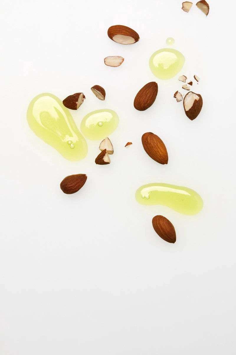 NIVEA Essentials Verzachtende - 150 Ml - Reinigingscrème 2 NIVEA Essentials Verzachtende - 150 Ml - Reinigingscrème - Afbeelding 2