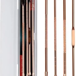 Lashes & Beauty By Patricia Mee-eters Verwijderen - Blackhead Remover - Puistjes - Professionele Kit - 4 Luxe Puisten Lepels - Mee Eter Lepel - Acne Set - Rose 7 Lashes & Beauty By Patricia Mee-eters Verwijderen - Blackhead Remover - Puistjes - Professionele Kit - 4 Luxe Puisten Lepels - Mee Eter Lepel - Acne Set - Rose -Zacht Huid Verkoop 853x1200 1