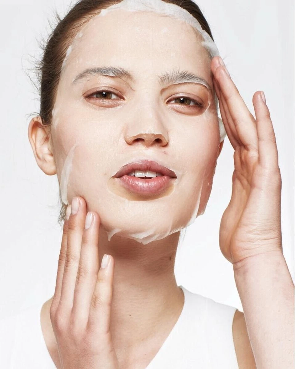 Garnier SkinActive Tissue Gezichtsmasker Hydraterend & Kalmerend - 1 Stuks 2 Garnier SkinActive Tissue Gezichtsmasker Hydraterend & Kalmerend - 1 Stuks - Afbeelding 2