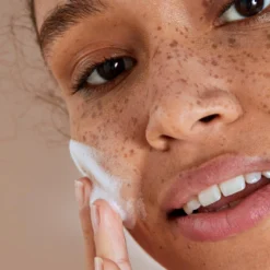 NIVEA Naturally Clean Face Bar Zuiverende Scrub 75 Gr 9 NIVEA Naturally Clean Face Bar Zuiverende Scrub 75 Gr -Zacht Huid Verkoop 959x1200 5