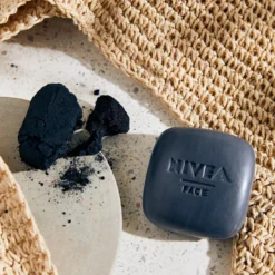 NIVEA Naturally Clean Face Bar Zuiverende Scrub 75 Gr 11 NIVEA Naturally Clean Face Bar Zuiverende Scrub 75 Gr -Zacht Huid Verkoop 959x1200 6