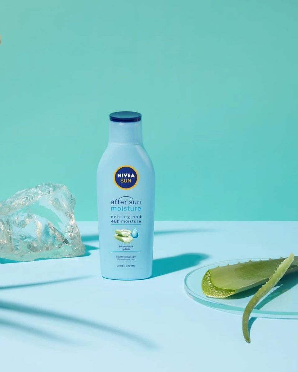 NIVEA SUN Hydraterende Kalmerende After Sun Lotion - 400 Ml 4 NIVEA SUN Hydraterende Kalmerende After Sun Lotion - 400 Ml - Afbeelding 4